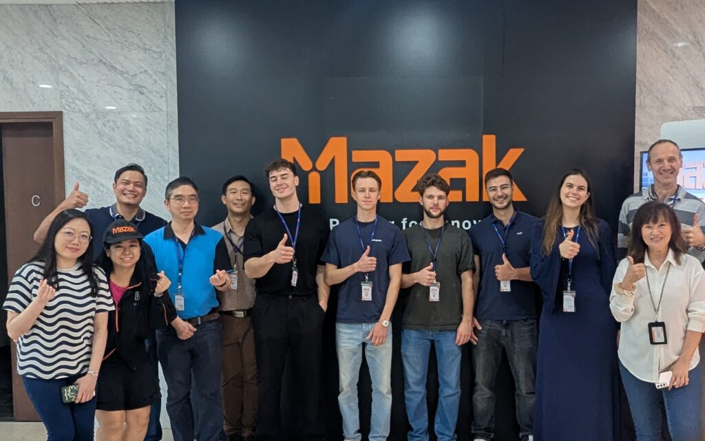 Firmenbesuch Mazak
